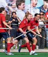 Tilburg viert de winnende treffer tegen Laren