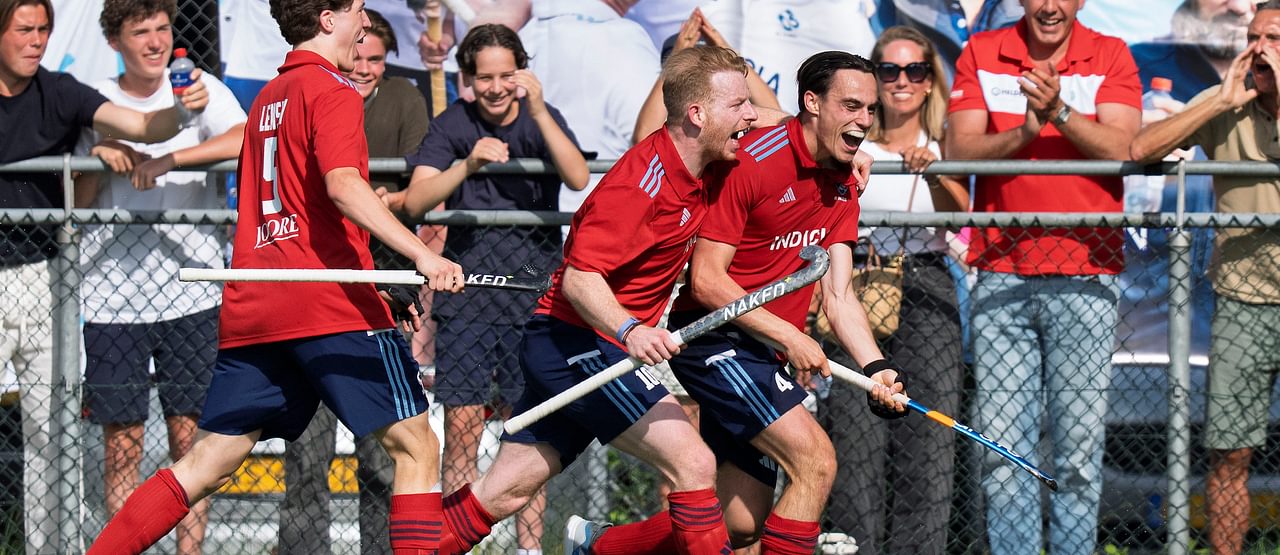 Tilburg viert de winnende treffer tegen Laren