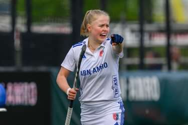 Maud van den Heuvel (SCHC)