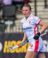 Charlotte Schrijvers (Oranje-Rood)