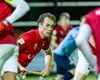 Casper van Loon in het shirt van Hurley