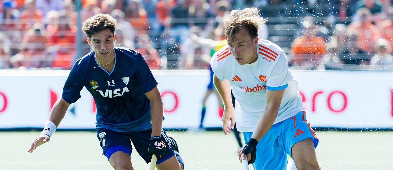 Joaquin Toscani voor Argentinië in duel met Thijs van Dam