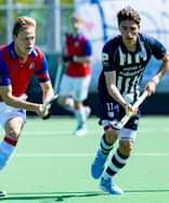 Marc Bolto aan de bal voor HDM. Foto: Willem Vernes