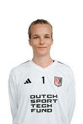 1 Anne Veenendaal