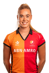 Amber Brouwer 4