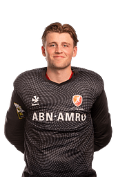 Nieki Verbeek 26